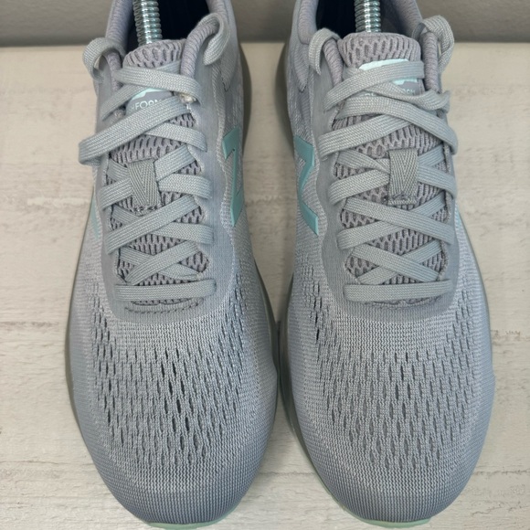 NEW BALANCE Women’s Fresh Foam Arishi v3 Gray Teal Sneakers Size 8.5 - Picture 4 of 10